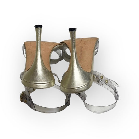 Manolo Blahnik 𖦹 Clear PVC Vinyl Ankle Strap Stiletto Heels Sandals 𖦹 Gold 𖦹 - Picture 12 of 16